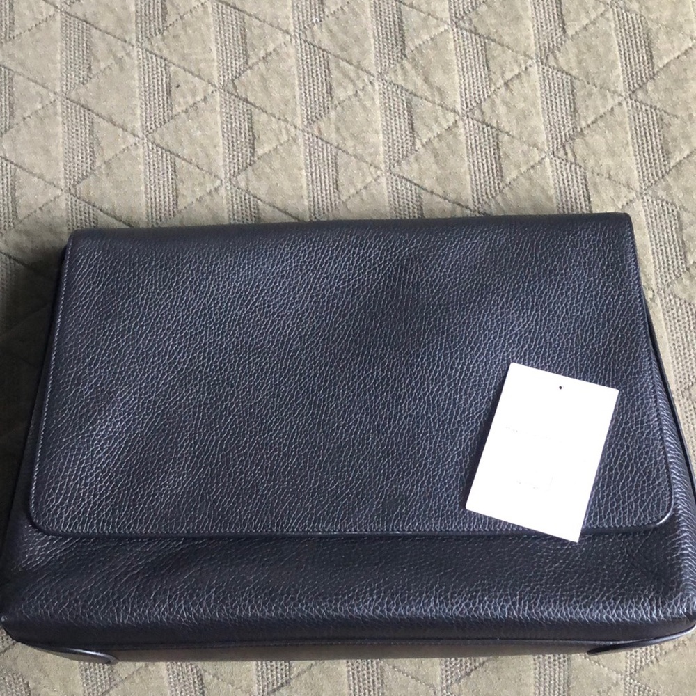 Cuyana Messenger Bag 13-Inch